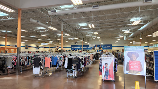 Thrift Store «Goodwill of North Georgia: Piedmont Store and Donation Center», reviews and photos, 2135 Piedmont Rd NE, Atlanta, GA 30324, USA