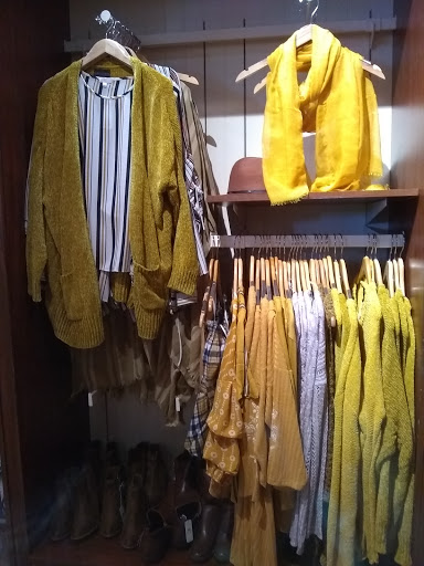 Fashion Accessories Store «Charming Charlie», reviews and photos, 400 S Rampart Suite 120, Las Vegas, NV 89145, USA