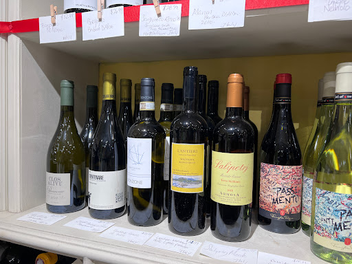 Liquor Store «Olivino Wines Bed-Stuy», reviews and photos, 426 Marcus Garvey Blvd, Brooklyn, NY 11216, USA