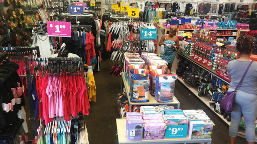 Discount Store «Fallas Discount Stores», reviews and photos, 8354 Pines Blvd, Pembroke Pines, FL 33024, USA