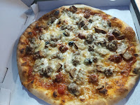 Plats et boissons du Pizzas à emporter Pizzeria Launa à Le Vigan - n°1