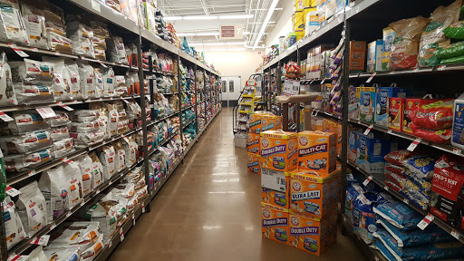 Pet Supply Store «Pet Supplies Plus», reviews and photos, 2001 Lincoln Way, White Oak, PA 15131, USA