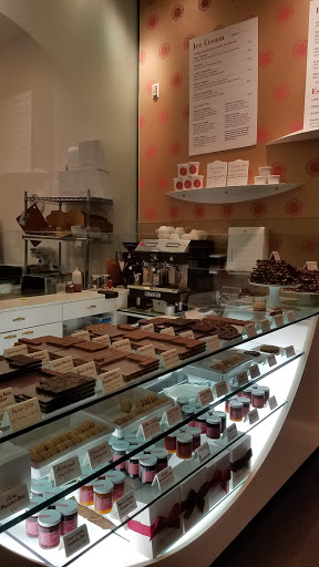 Chocolate Shop «Ginger Elizabeth Chocolates», reviews and photos, 1801 L St #60, Sacramento, CA 95811, USA