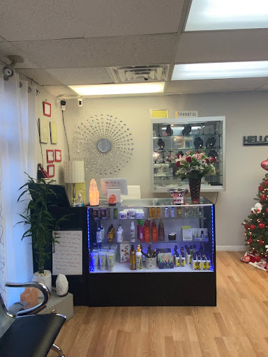 Hair Salon «Blow out Dominican Hair Salon», reviews and photos, 1413 W. O. Ezell Boulevard, Spartanburg, SC 29301, USA