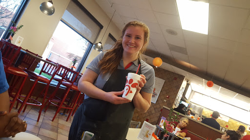 Fast Food Restaurant «Chick-fil-A», reviews and photos, 3041 W Camp Wisdom Rd, Grand Prairie, TX 75052, USA