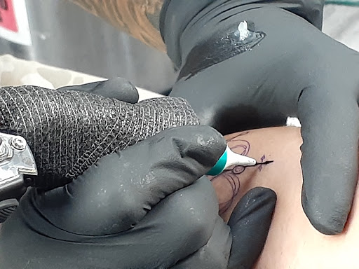 Tattoo Shop «Inkaholik Tattoos Kendall», reviews and photos, 10855 SW 72nd St #25, Miami, FL 33173, USA