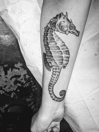 Tattoo Shop «Hellcat Tattoo», reviews and photos, 1896 Palm Beach Lakes Blvd #100, West Palm Beach, FL 33409, USA