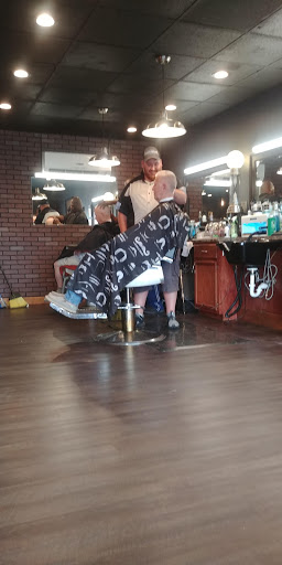 Barber Shop «Vintage Cuts Barber Shop», reviews and photos, 615 S 12th St, Murray, KY 42071, USA