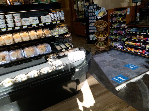 Convenience Store «Seasons Corner Market», reviews and photos, 8 Cranberry Hwy, West Wareham, MA 02576, USA