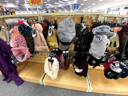 Uniform Store «Scrub Pro Uniforms & Gallo Clothing», reviews and photos, 78 Mountain Rd, Glen Burnie, MD 21060, USA