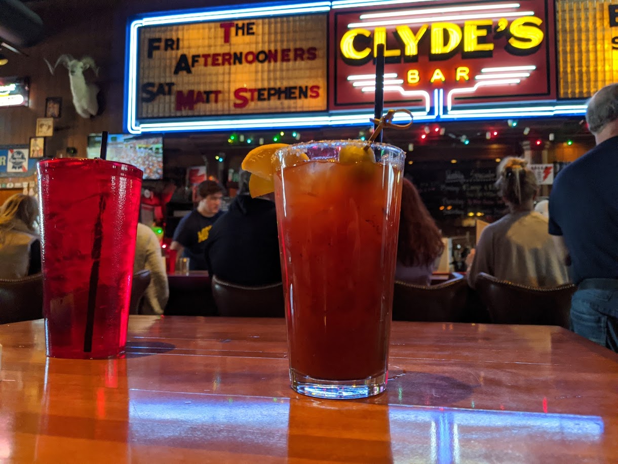 HiFi Clyde's Chattanooga