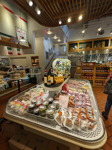 Italian Grocery Store «The Italian Store», reviews and photos, 5837 Washington Blvd, Arlington, VA 22205, USA