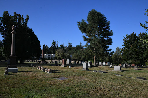 Funeral Home «City View Funeral Home and Cemetery», reviews and photos, 390 Hoyt St S, Salem, OR 97302, USA