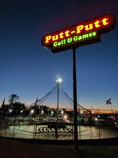 Party Planner «Putt-Putt Fun Center», reviews and photos, 7001 Calmont Ave, Fort Worth, TX 76116, USA