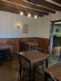 Atmosphère du Café Café Bistrot Snack de la Mairie Noyant de Touraine - n°5
