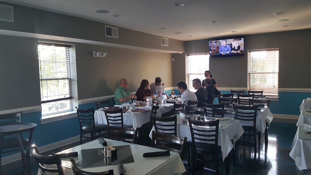 Tikal Restaurant & Lounge 08611