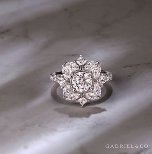 Diamond Dealer «Stephen Allen Jewelers», reviews and photos, 35 Maple St, East Longmeadow, MA 01028, USA