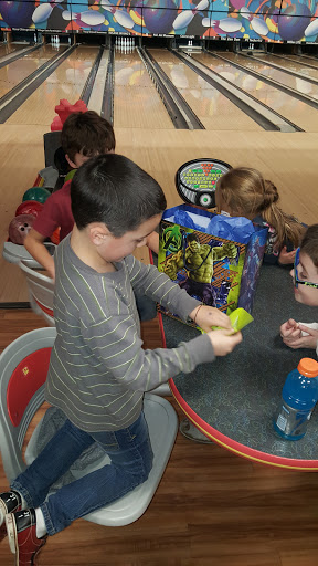 Bowling Alley «Spare Time Bristol», reviews and photos, 177 Farmington Ave, Bristol, CT 06010, USA