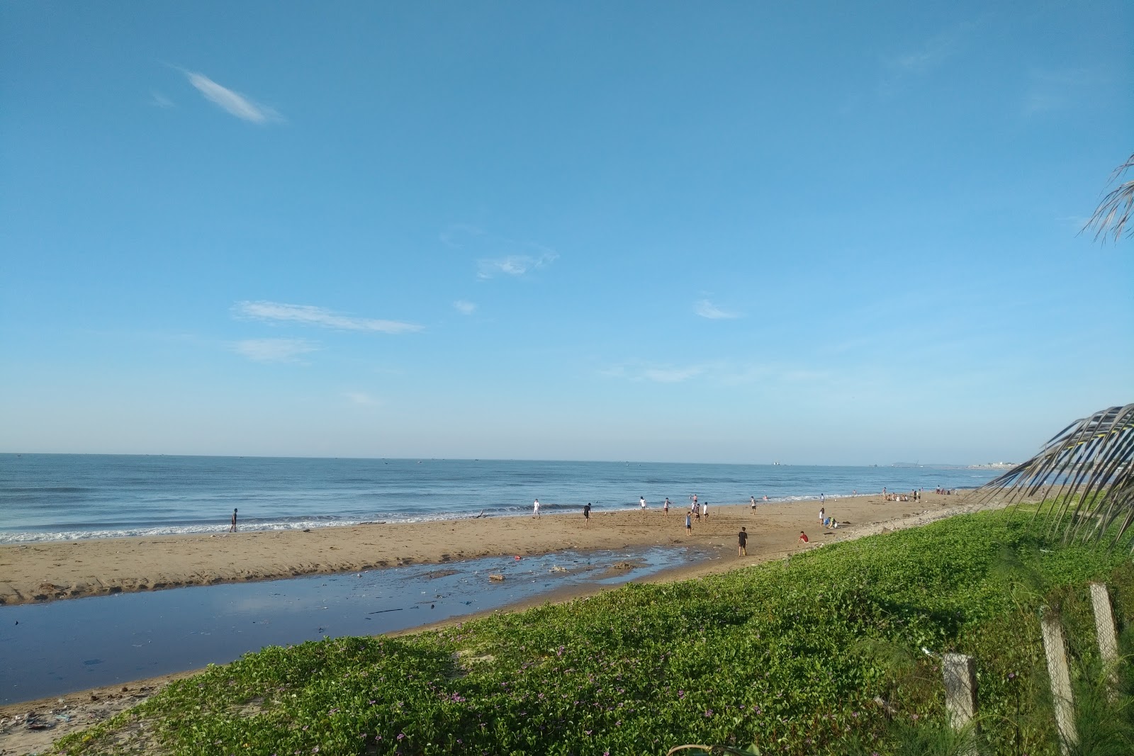 Bien Xanh Quan Beach'in fotoğrafı biraz temiz temizlik seviyesi ile