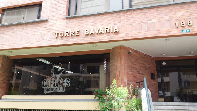 CAPONE's Barber Club - Barbería