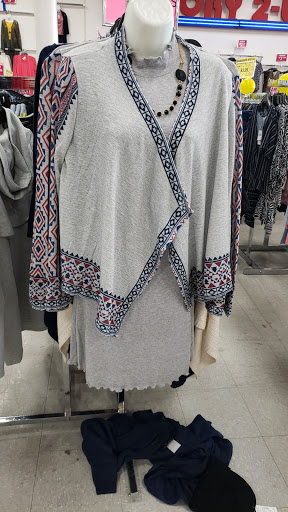 Discount Store «Factory 2-U (Fallas Discount Stores)», reviews and photos, 3600 Gus Thomasson Rd #175, Mesquite, TX 75150, USA