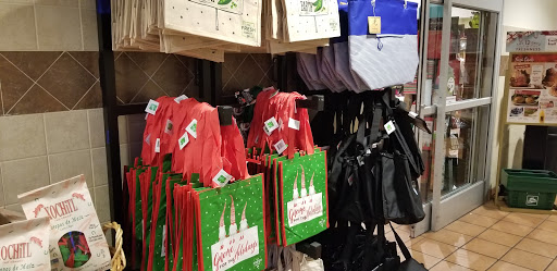 Grocery Store «The Fresh Market», reviews and photos, 12131 Jefferson Ave, Newport News, VA 23602, USA