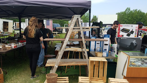 Flea Market «East Avon Flea Market», reviews and photos, 1520 W Henrietta Rd, Avon, NY 14414, USA