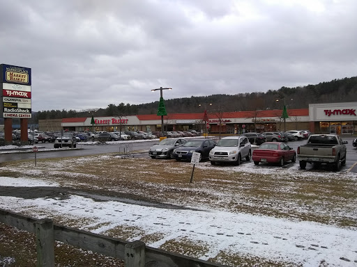 Grocery Store «Market Basket», reviews and photos, 345 Washington St, Claremont, NH 03743, USA