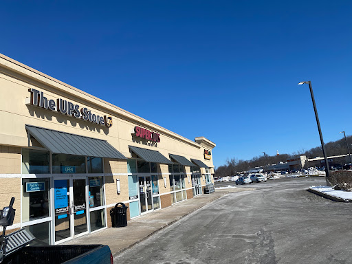 Shipping and Mailing Service «The UPS Store», reviews and photos, 285 Berlin Turnpike, Berlin, CT 06037, USA