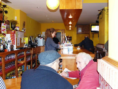 Café Bar Agora - P.º del Ayuntamiento, 20, 34880 Guardo, Palencia, Spain