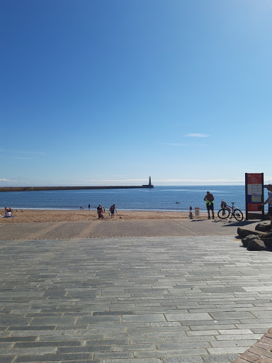 Roker Pier & Lighthouse Tours