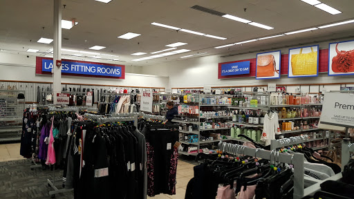 Clothing Store «Burlington Coat Factory», reviews and photos, 705 Granite St, Braintree, MA 02184, USA