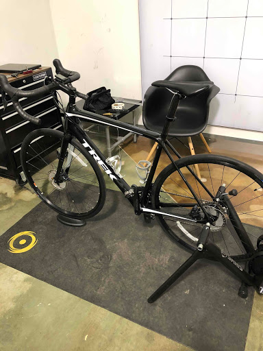 Bicycle Store «The Trek Bicycle Store of Kansas City-Shawnee», reviews and photos, 10412 Shawnee Mission Pkwy, Shawnee, KS 66203, USA