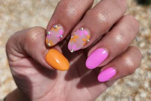 Beauti Nails image