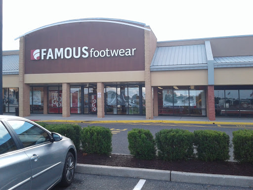 Shoe Store «Famous Footwear», reviews and photos, 3501 NJ-42, Turnersville, NJ 08012, USA