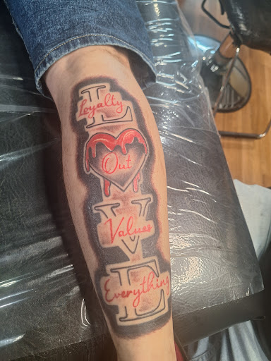 Explore maine tattoo ideas, creative tattoo ideas in Scranton, available at Slingin Ink tattoo & piercing