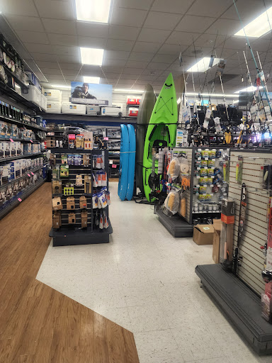 Sporting Goods Store «Big 5 Sporting Goods - Hayward», reviews and photos, 22400 Foothill Blvd, Hayward, CA 94541, USA