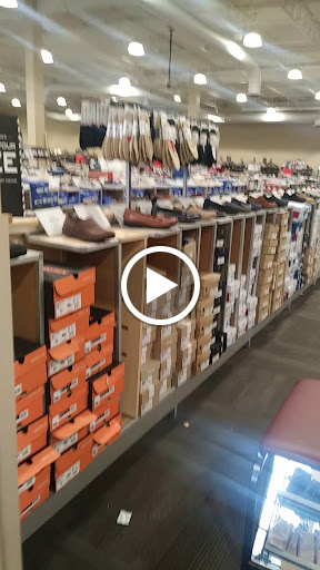 Shoe Store «DSW Designer Shoe Warehouse», reviews and photos, 5518 Leesburg Pike, Falls Church, VA 22041, USA