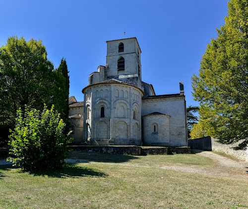 Église du Christ Église Saint Jean-Baptiste Bourg-Charente