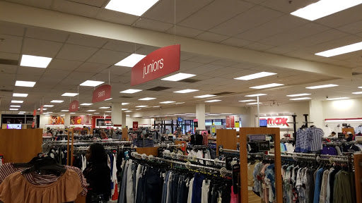 Department Store «T.J. Maxx», reviews and photos, 14 Danbury Rd, Wilton, CT 06897, USA