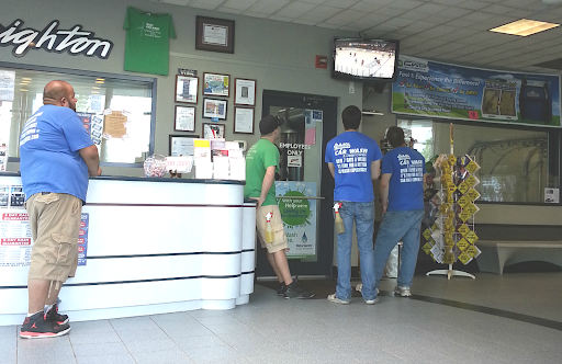 Car Detailing Service «Brighton Car Wash / Brighton Auto Detailing», reviews and photos, 952 W 75th St, Naperville, IL 60565, USA