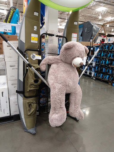 Warehouse store «Costco Wholesale», reviews and photos, 2100 Dr Martin Luther King Jr Pkwy, Chico, CA 95928, USA