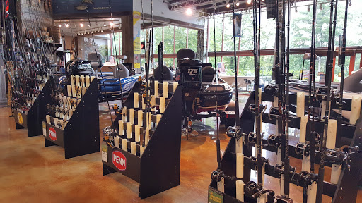 Sporting Goods Store «Bass Pro Shops», reviews and photos