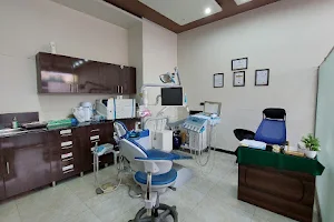Dental Care Dental Clinic in Sahiwal - Teeth Whitening - Scaling & Polishing - Best Dentist in Sahiwal image