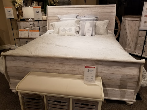 Furniture Store «Ashley HomeStore», reviews and photos, 9951 Interstate Commerce Dr, Fort Myers, FL 33913, USA