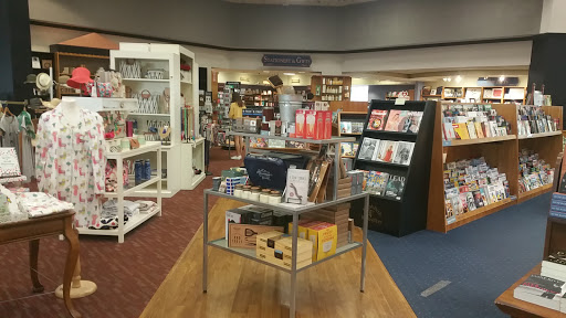 Book Store «Joseph-Beth Booksellers», reviews and photos, 2692 Madison Rd M, Cincinnati, OH 45208, USA