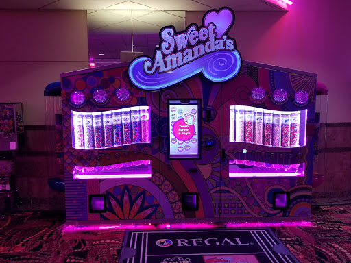 Movie Theater «Edwards Cerritos 10», reviews and photos, 12761 Towne Center Dr, Cerritos, CA 90703, USA