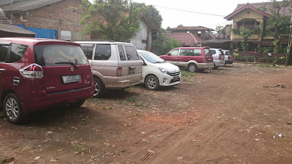 Parkir Mobil Hidayah