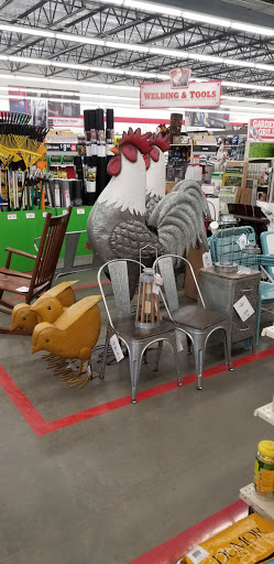 Home Improvement Store «Tractor Supply Co.», reviews and photos, 716 Mohawk St, Herkimer, NY 13350, USA