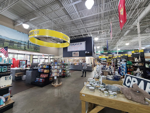 Hardware Store «Grayco Hardware and Home», reviews and photos, 136 Sea Island Pkwy, Beaufort, SC 29907, USA